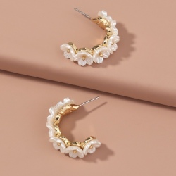 The colette Floral Hoops